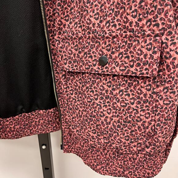 Chico’s Women’s 2-Piece Set Jacket Pants Size 2P Petite Animal Print Pink Black - Picture 8 of 10